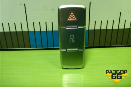 Кнопка аварийной сигнализации (3750200U7310) для JAC J7 с 2020-2025г