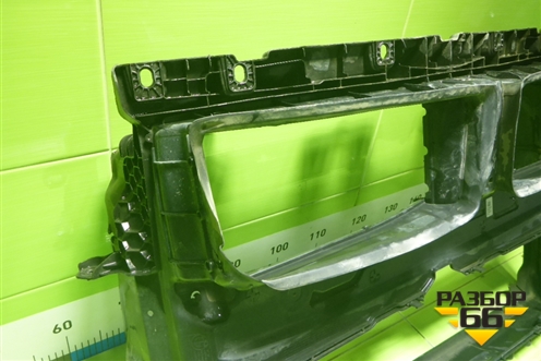 Воздуховод радиатора (517418779815) для BMW X1 F48 с 2014г (Х1 Ф48)