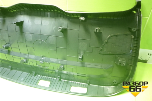 Обшивка двери багажника (6600058369) для Geely Coolray с 2019-2025г