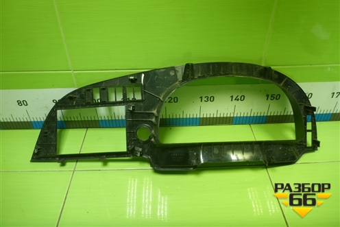 Накладка на щиток приборов  (812W617010236) для Sitrak C7H (С7Н)