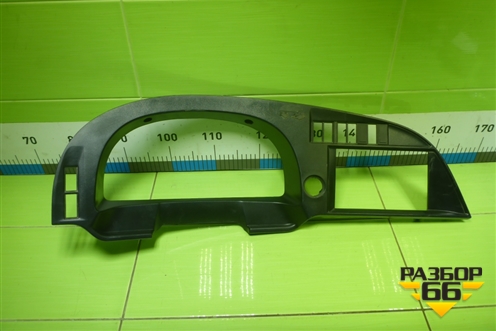 Накладка на щиток приборов  (812W617010236) для Sitrak C7H (С7Н)