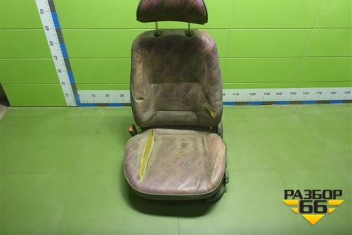Сиденье левое для Hyundai HD-170 с 2004г