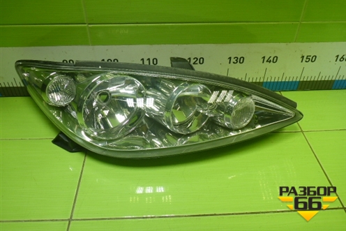 Фара правая (Новый дубликат) (81170-33400) (8117033400) для Toyota Camry CV3 с 2001-2006г