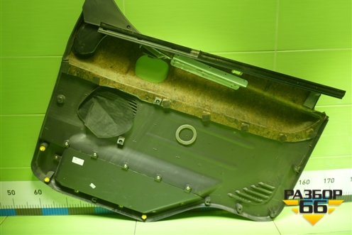Обшивка двери левой под электрику (811217A000) для Hyundai  HD-170 с 2004г