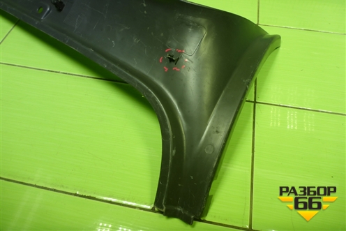 Обшивка стойки лобового стекла правая  (834107A000) для Hyundai  HD-170 с 2004г