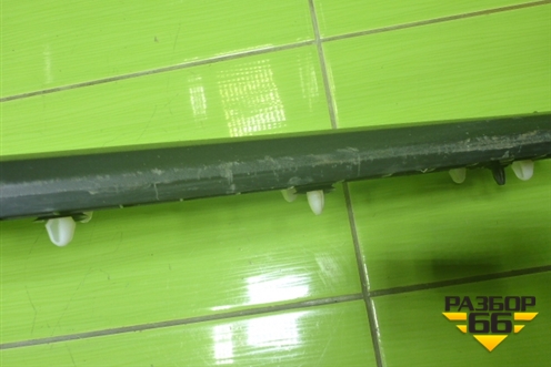 Накладка двери задней правой (5522540U3400) для Москвич 3 с 2022г