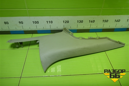 Обшивка стойки задняя верхняя левая (хетчбэк) (4M51A280C47AHW) для Ford Focus 2 с 2008-2011г