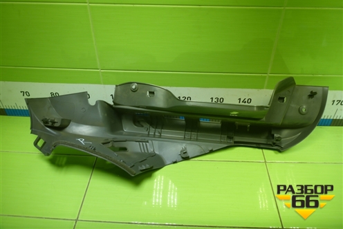 Держатель задней полки правый (хетчбэк) (4M51A46808AMW) для Ford Focus 2 с 2008-2011г