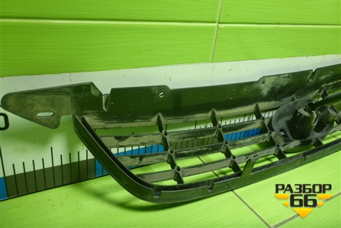 Решетка радиатора (8M518200AF) для Ford Focus 2 с 2008-2011г