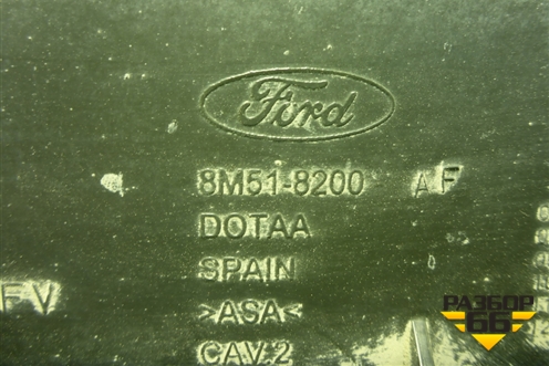 Решетка радиатора (8M518200AF) для Ford Focus 2 с 2008-2011г
