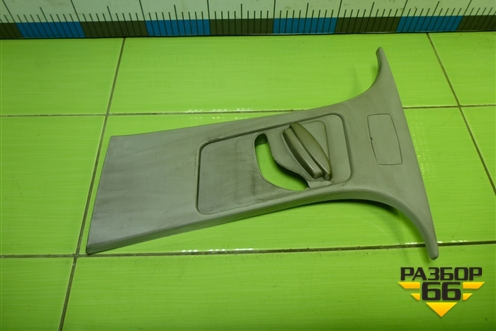 Обшивка стойки центральная верхняя левая (4M51A24583AMW) для Ford Focus 2 с 2008-2011г