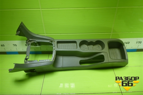 Консоль (4M51A045B55AFW) для Ford Focus 2 с 2008-2011г