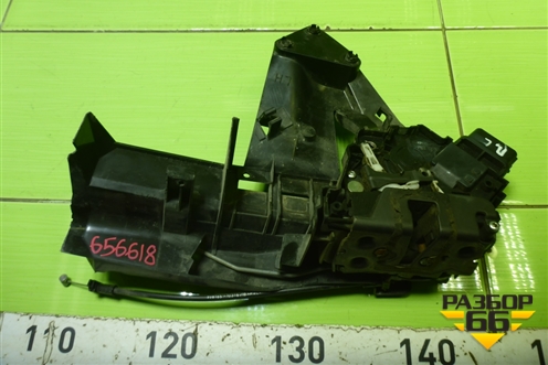 Замок двери передней левой (3M5AR21813ET) для Ford Focus 2 с 2008-2011г