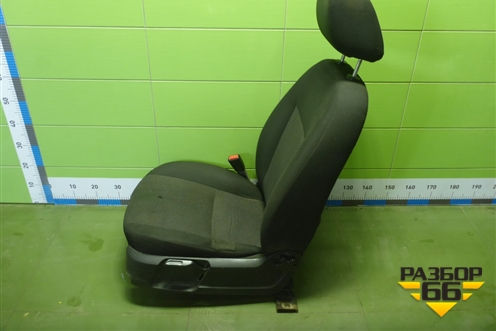 Сиденья комплект (хетчбэк) для Ford Focus 2 с 2008-2011г