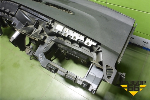 Торпедо (каркас) (4M51A04545AX) для Ford Focus 2 с 2008-2011г
