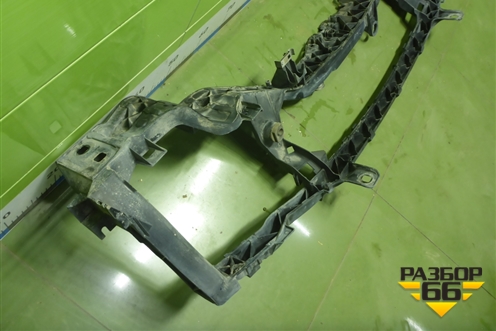 Панель передняя (8M518B041AC) для Ford Focus 2 с 2008-2011г