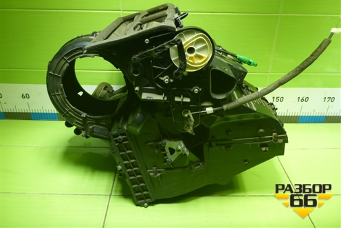 Корпус отопителя (4M5H18K418A) для Ford Focus 2 с 2008-2011г