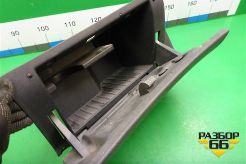 Бардачок (13205097) для Opel Corsa D с 2006-2014г (Корса Д)