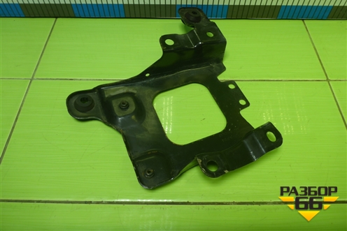 Кронштейн аккумулятора (AV61R6K034AB) для Ford Focus 2 с 2008-2011г
