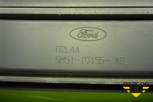 Накладка на порог наружная левая (5M5110155AB) для Ford Focus 2 с 2008-2011г
