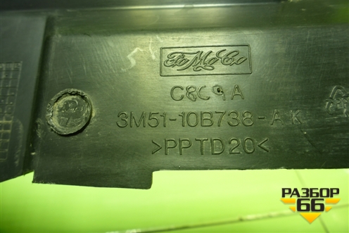 Дефлектор радиатора левый (3M5110B738AK) для Ford Focus 2 с 2008-2011г