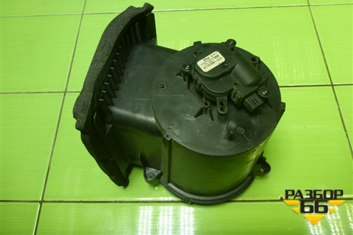 Корпус отопителя (под моторчик) (3M5H19409A) для Ford Focus 2 с 2008-2011г