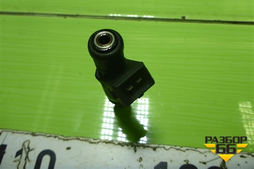 Форсунка инжекторная электрическая (1.6л SHDA) (98MFBC9F593) для Ford Focus 2 с 2008-2011г