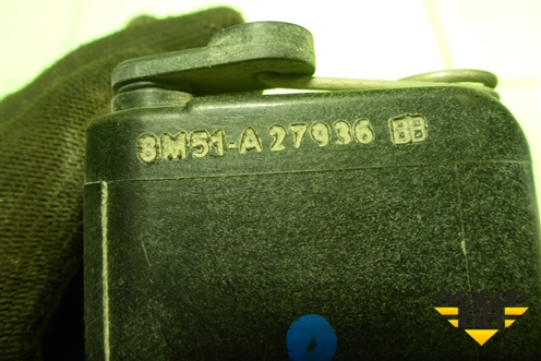 Лючок бензобака (8M51A27936BB) для Ford Focus 2 с 2008-2011г