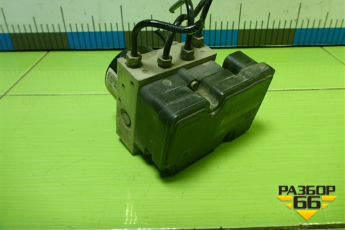 Блок ABS (8M512M110AA) для Ford Focus 2 с 2008-2011г