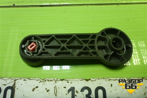 Ручка стеклоподъёмника (93BBF23342) для Ford Focus 2 с 2008-2011г