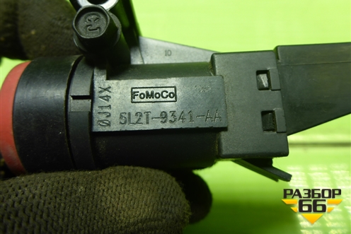 Кнопка аварийного отключения топлива (5L2T9341AA) для Ford Focus 2 с 2008-2011г