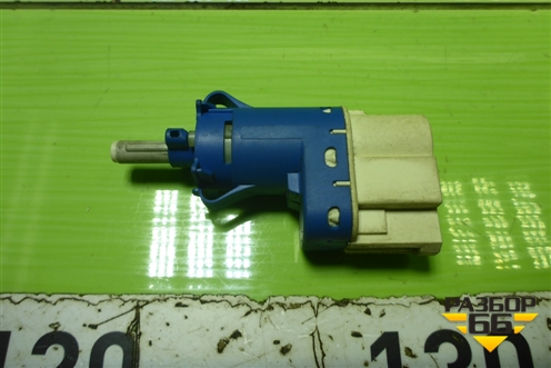 Датчик включения стопсигнала (3M5T9C872AC) для Ford Focus 2 с 2008-2011г