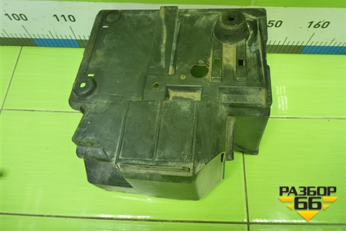 Ящик под аккумулятор (3M5110723AP) для Ford Focus 2 с 2008-2011г