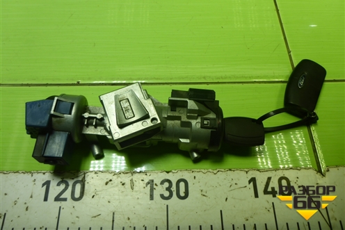 Замок зажигания (3M513F880AE) для Ford Focus 2 с 2008-2011г