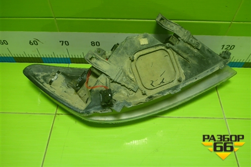 Фара левая (галоген) (8M5113W030AF) для Ford Focus 2 с 2008-2011г