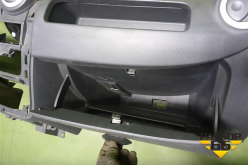 Торпедо не под AIR BAG (после 2009г) для Renault Logan с 2004-2015г