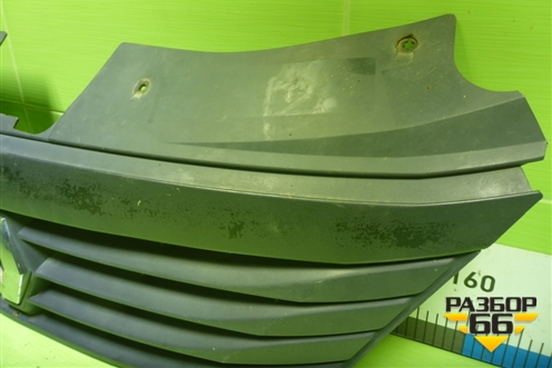 Решетка радиатора (после 2009г) (8200752748) для Renault Logan с 2004-2015г
