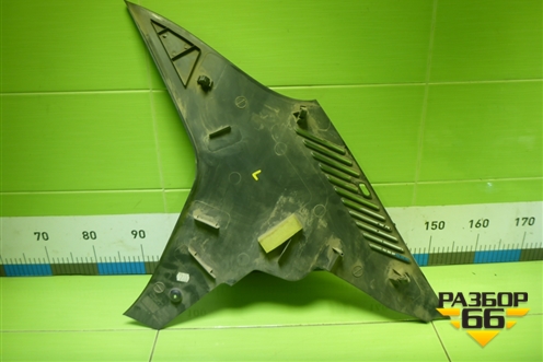 Обшивка стойки задняя верхняя левая (8200212994) для Renault Logan с 2004-2015г
