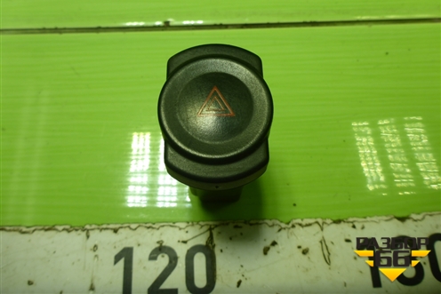 Кнопка аварийной сигнализации для Renault Logan с 2004-2015г
