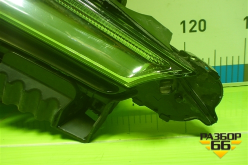 Фара противотуманная левая (2 линзы) (8139060010) для Lexus LX-570 с 2015г (ЛХ) Фара противотуманная левая (2 линзы) (8139060010) для Lexus LX-570 с 2015г (ЛХ)