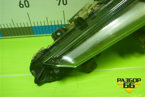 Фара противотуманная правая (2 линзы) (8136060070) для Lexus LX-570 с 2015г (ЛХ) Фара противотуманная правая (2 линзы) (8136060070) для Lexus LX-570 с 2015г (ЛХ)