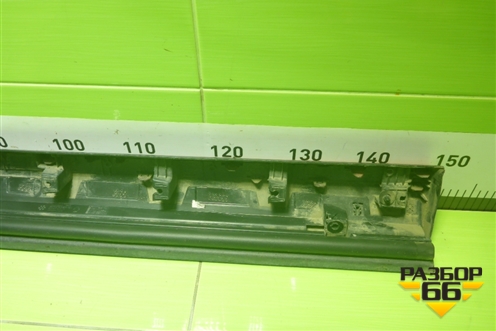 Накладка двери передней правой (6102522AW22) для Changan CS55 PLUS с 2019г (ЦС 55 плюс)