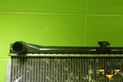 Радиатор охлаждения (АКПП) для Toyota Land Cruiser (200) с 2008г (Ленд Крузер) Радиатор охлаждения (АКПП) для Toyota Land Cruiser (200) с 2008г (Ленд Крузер)