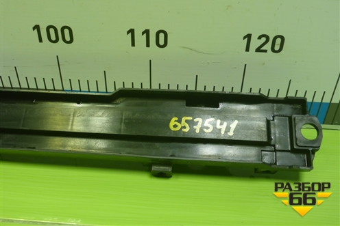 Кронштейн радиатора правый для Toyota Land Cruiser (200) с 2008г (Ленд Крузер) Кронштейн радиатора правый для Toyota Land Cruiser (200) с 2008г (Ленд Крузер)