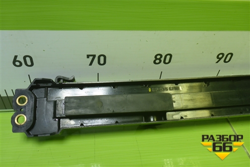 Кронштейн радиатора левый для Toyota Land Cruiser (200) с 2008г (Ленд Крузер) Кронштейн радиатора левый для Toyota Land Cruiser (200) с 2008г (Ленд Крузер)