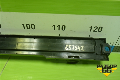 Кронштейн радиатора левый для Toyota Land Cruiser (200) с 2008г (Ленд Крузер) Кронштейн радиатора левый для Toyota Land Cruiser (200) с 2008г (Ленд Крузер)