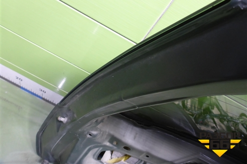 Дверь багажника со стеклом для Mitsubishi Colt с 2004г (Кольт)