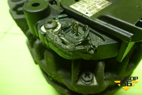 Генератор (1.6л K7MF710) (231007633R) для Renault Logan с 2004-2015г (Логан)