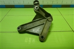 Кронштейн КПП (МКПП) (8200043084) для Renault Logan с 2004-2015г (Логан)