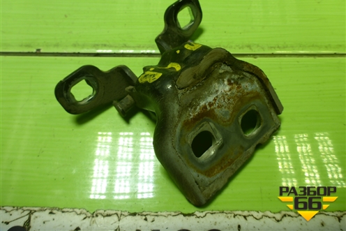 Петля двери передней левой верхняя для Renault Logan с 2004-2015г (Логан)